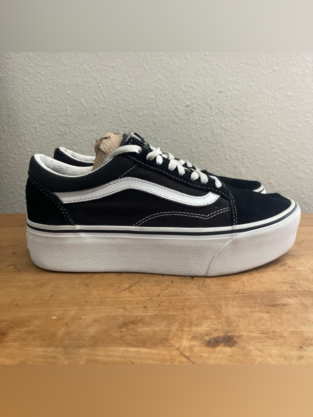 Vans Old Skool Stackform Black Suede White Womens Skate Sneakers Sz W9 M7.5